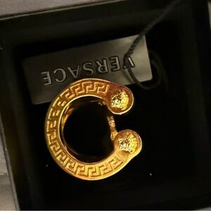 Versace size 8 ring